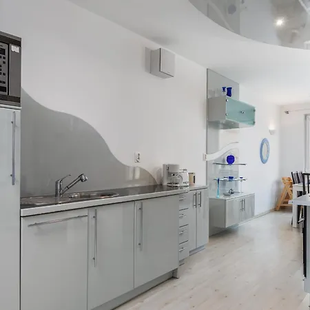 Promenada Nadmorska by Jantar Apartamenty Kołobrzeg-2